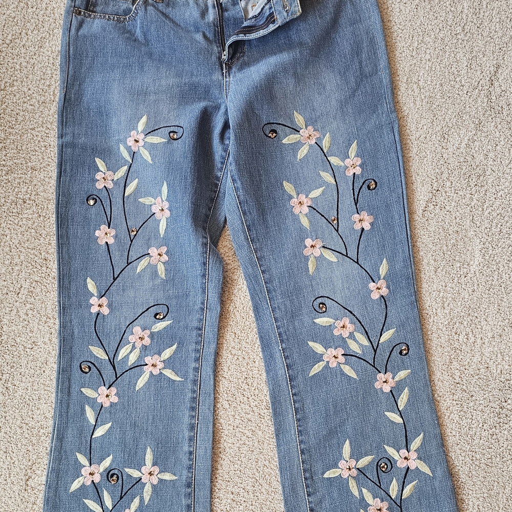 Floral Embroidered Blue Jeans